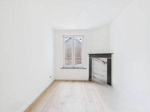 7145871_73034105.jpg