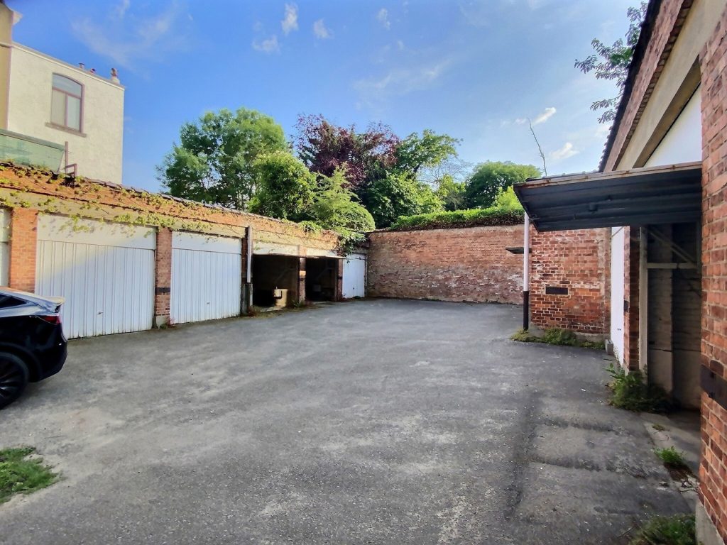 7197295 72623739 Garages Pesage 29 Realtycare