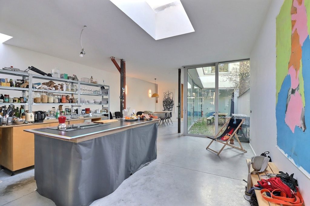 5942237 62513255 Pastorale 98 Realtycare