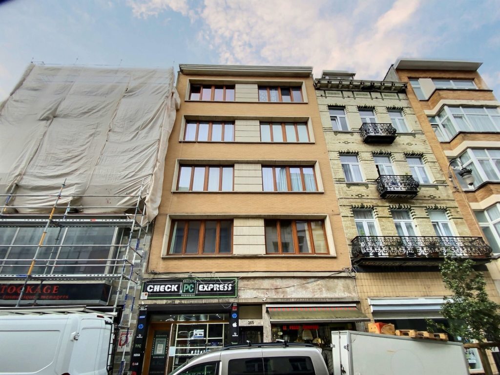 6128836 52117290 Blaes 265.02G Realtycare