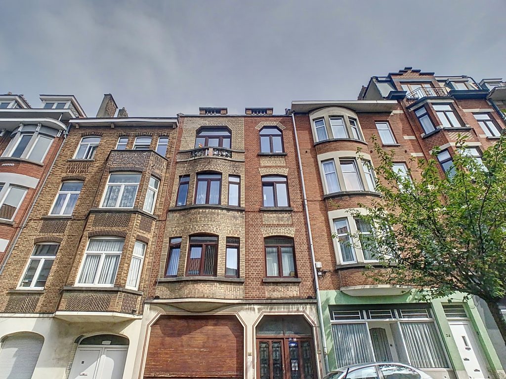 6240375 53638845 Rue Pieter 20 Realtycare