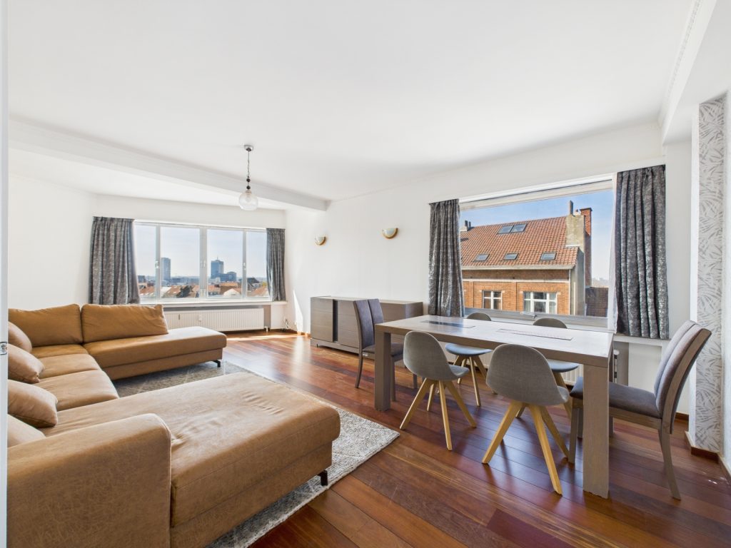 6790539 66652195 Felix Marchal 2.05M Realtycare