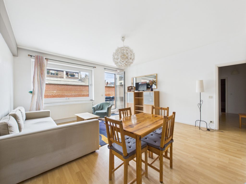 7018830 70323856 Waterloo 456.01 Realtycare