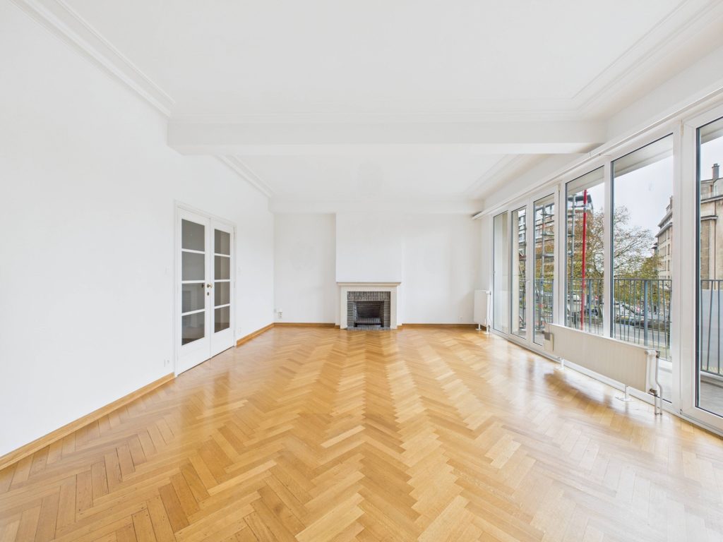 7280619 73880488 Louise 457.02 Realtycare