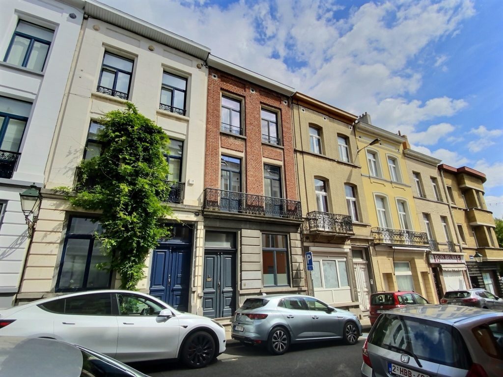 7327252 74763881 Clocher 13 Realtycare