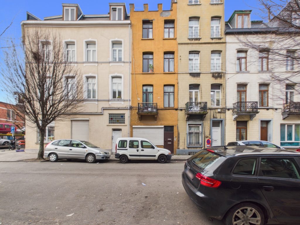 7609948 76322342 Chimiste 2A Realtycare