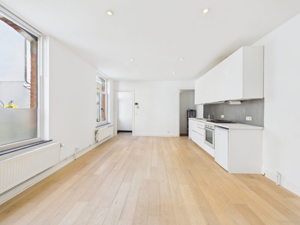 7634134 76633775 Simonis 17 00 Realtycare