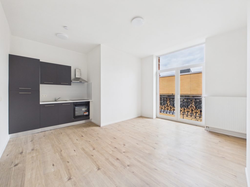 7794581 79411402 Monténégro 162.01G Realtycare